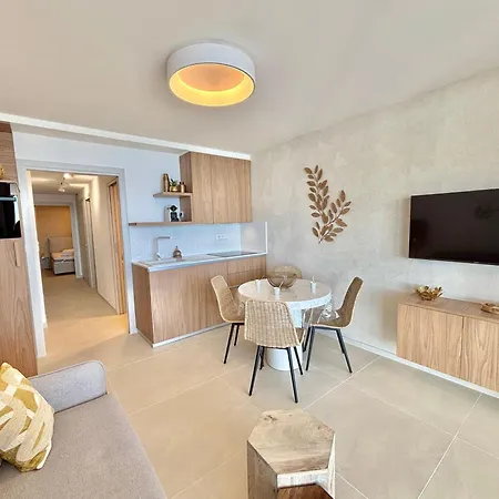 Eden A Sanguinaires Vue Avec Piscine Apartment Ajaccio (Corsica)