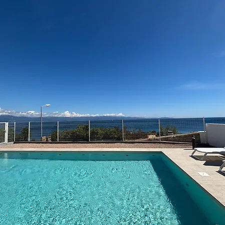 アパート Eden A Sanguinaires Vue Avec Piscine アジャクシオ